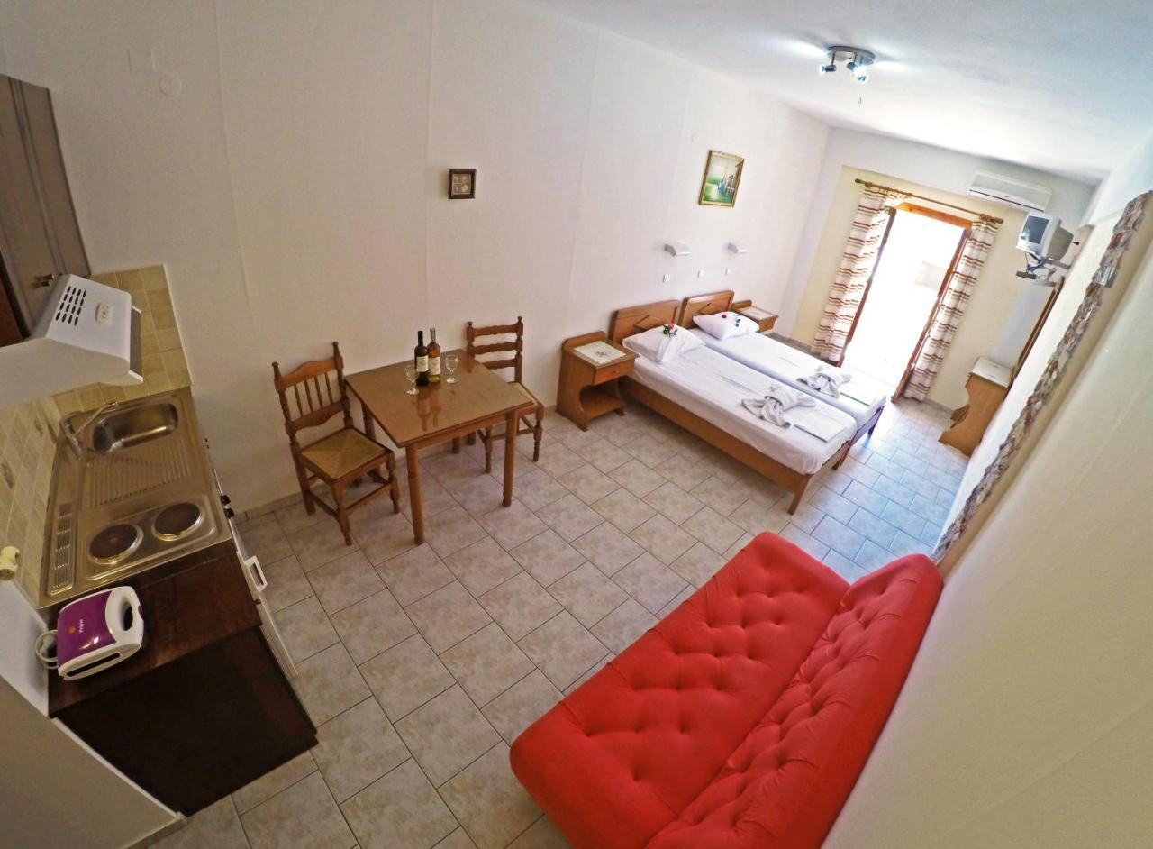 Tarsanas Beach Kokkari Exteriér fotografie